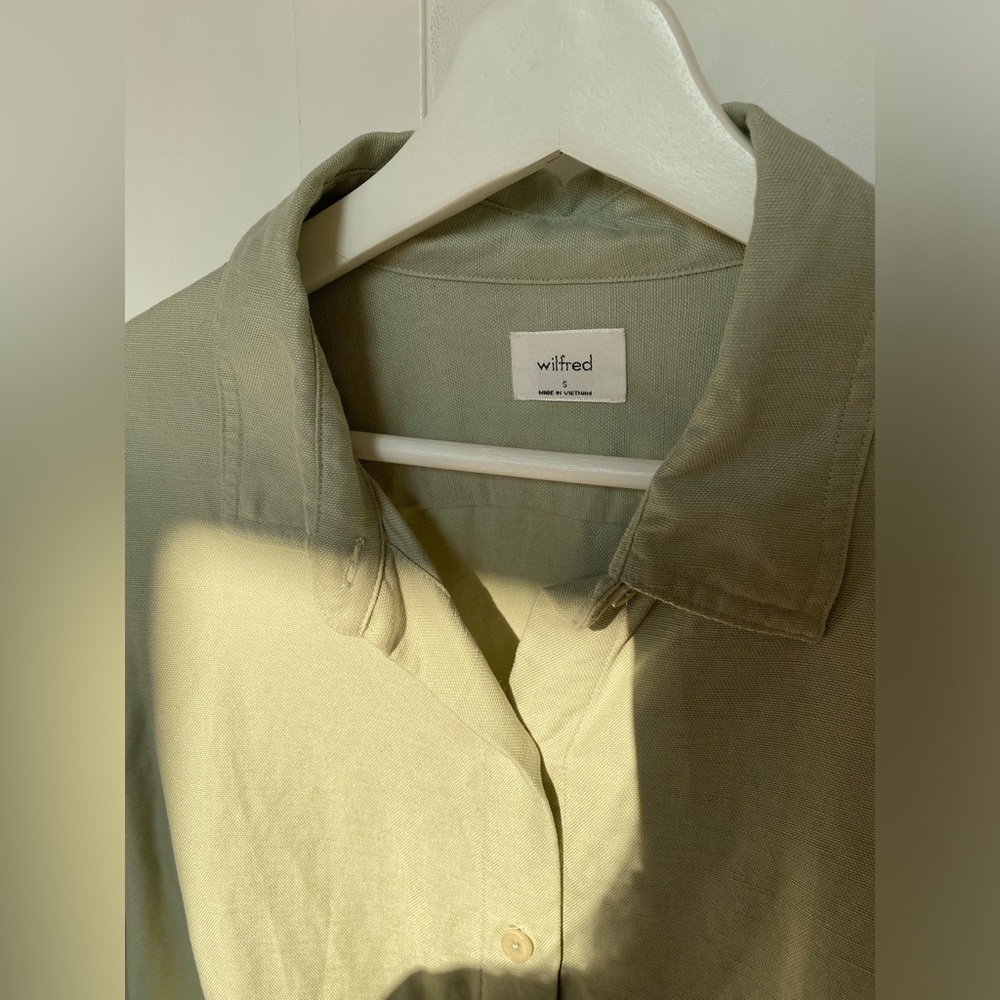 Aritzia Linen Set (green, size small) - Picture 7 of 10